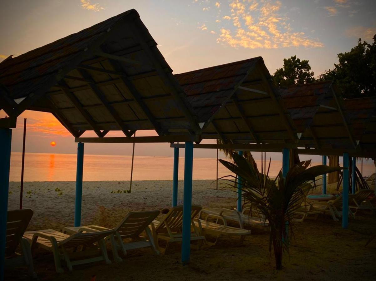 Coral Beach Maldives Hangnaameedhoo エクステリア 写真